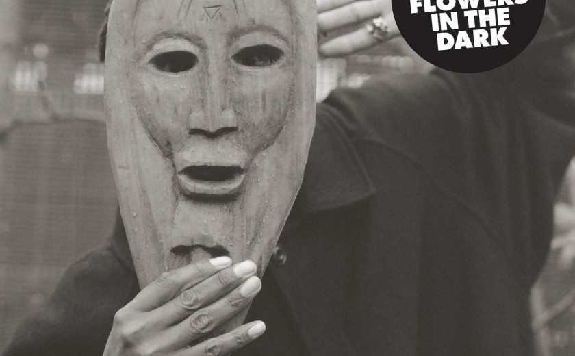 Kofi Flexxx: Flowers In The Dark